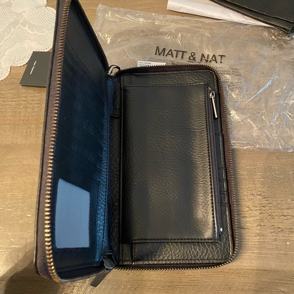 Matt & Nat Brand New wallet - Picture 4 of 6